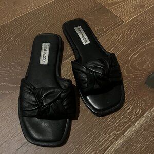 Steven Madden black knotted sandals